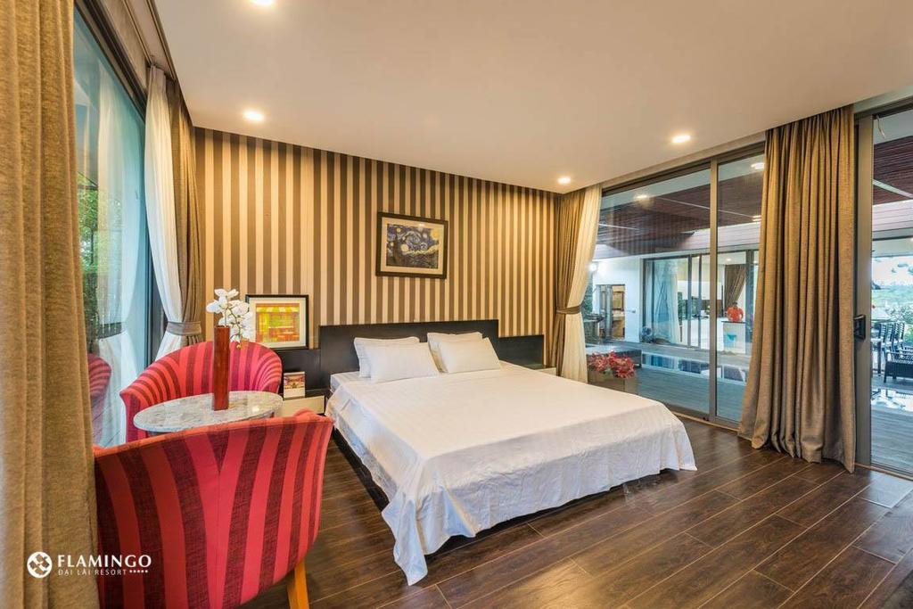 Flamingos Villa Happy Ngoc Quang Exterior photo